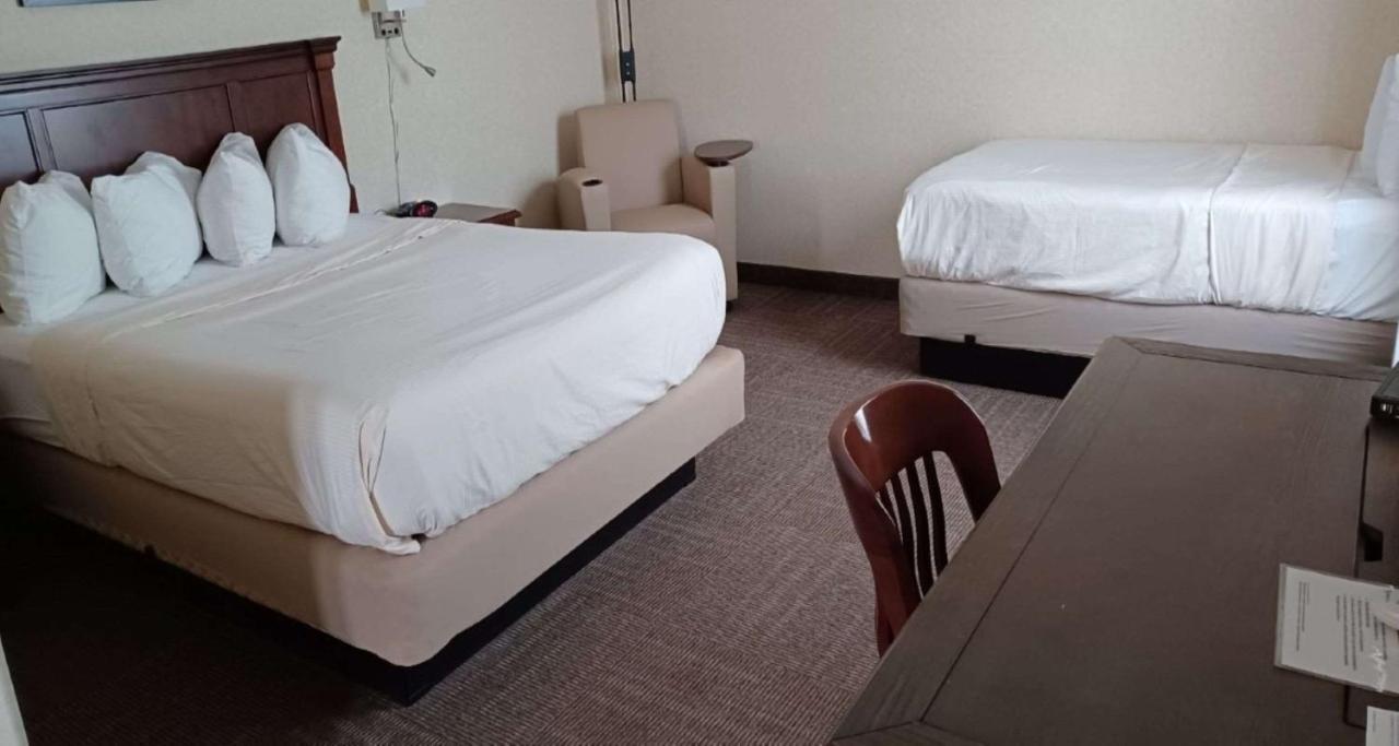 Surestay Hotel By Best Western Eureka Exterior photo